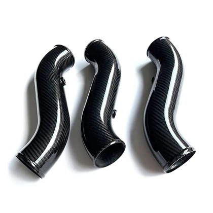 Tubos de admisión de fibra de carbono